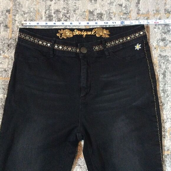 DESIGUAL EXOTIC DISTRESSED JEANS! EUC! SZ EURO 32 - Picture 5 of 12